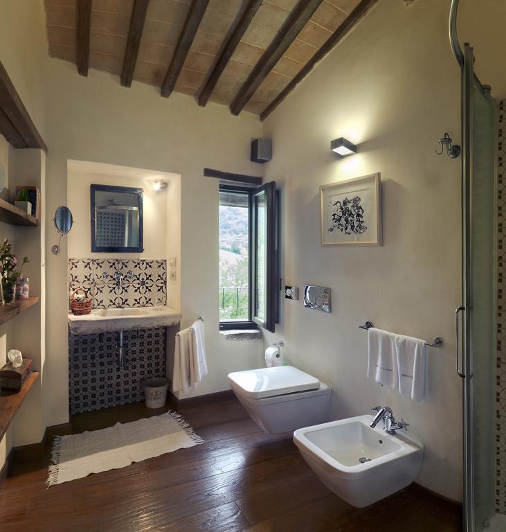 Отель Borgo Di Carpiano Mengara Экстерьер фото