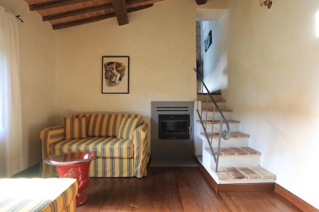 Отель Borgo Di Carpiano Mengara Экстерьер фото