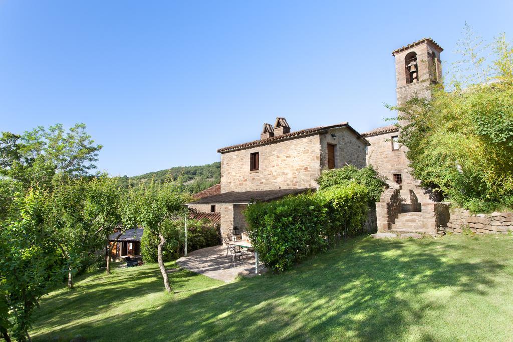 Отель Borgo Di Carpiano Mengara Экстерьер фото